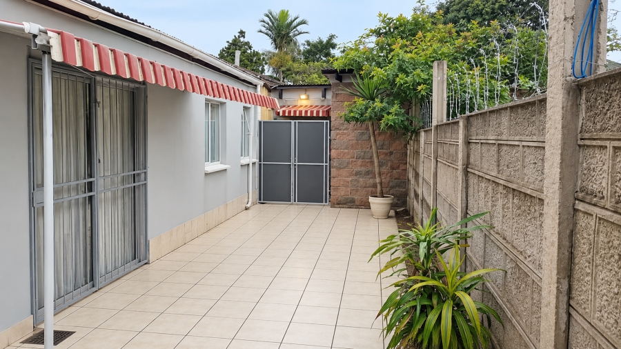 1 Bedroom Property for Sale in Beacon Bay Eastern Cape
